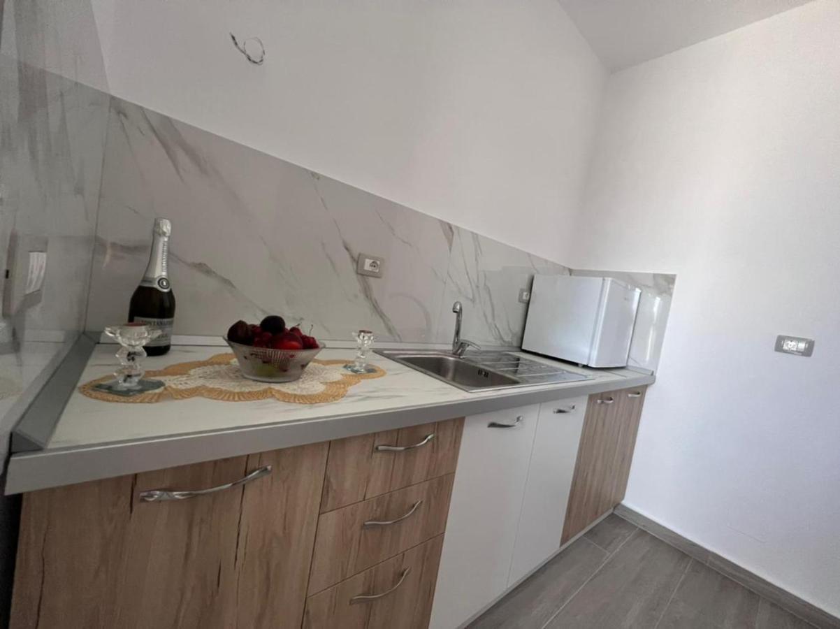 Fiori Rooms Avlonya Dış mekan fotoğraf