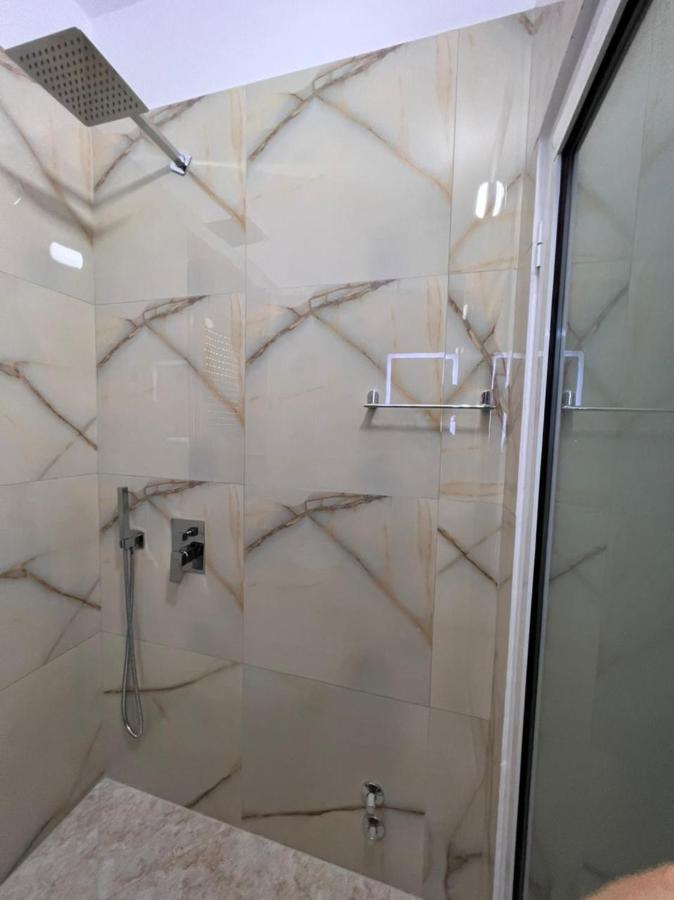 Fiori Rooms Avlonya Dış mekan fotoğraf